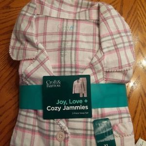 NWT XL croft & Barrow flannel pajamas